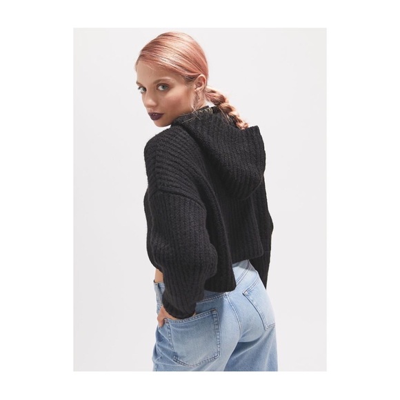 UO Harlow Ribbed Knit Hooded Sweater - Picture 4 of 8